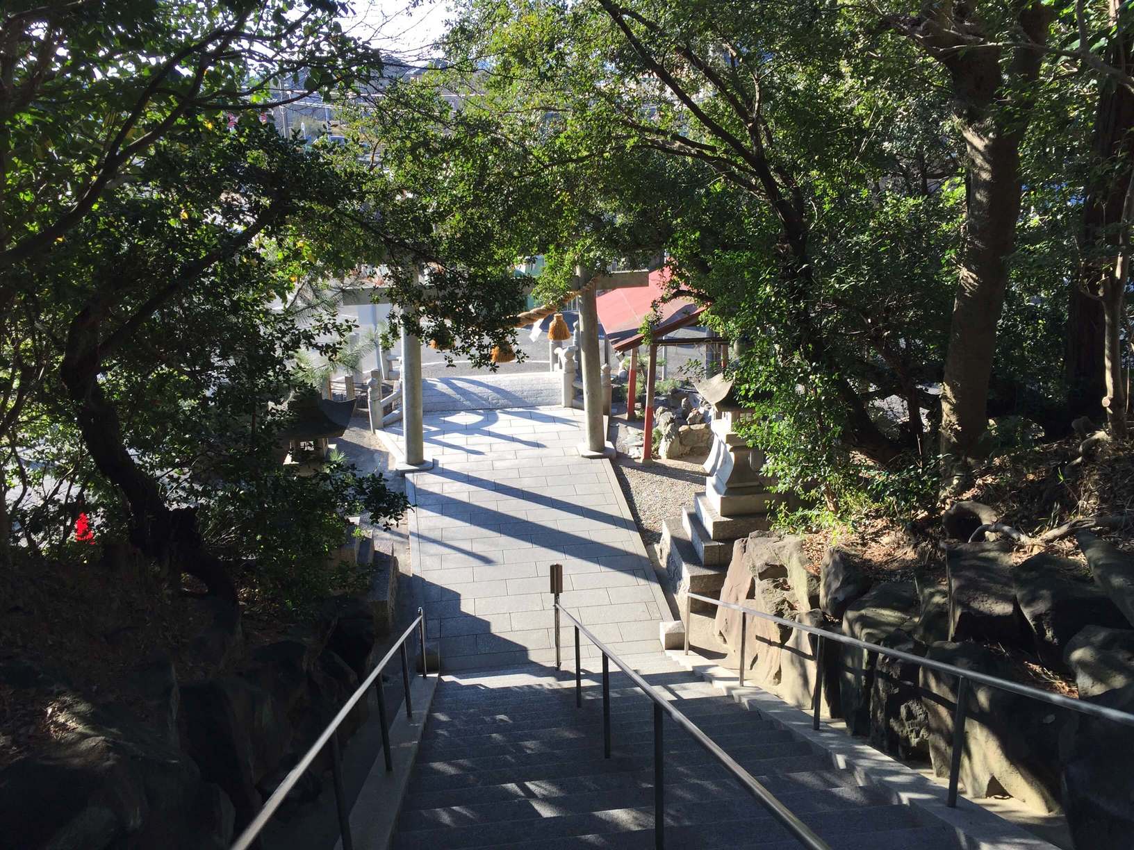 尾張多賀神社の画像です。